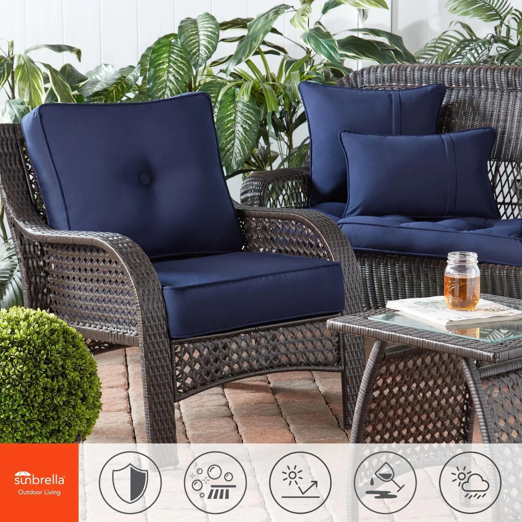 Ensemble de deux coussins d'extérieur haut de gamme Sunbrella pour assise profonde