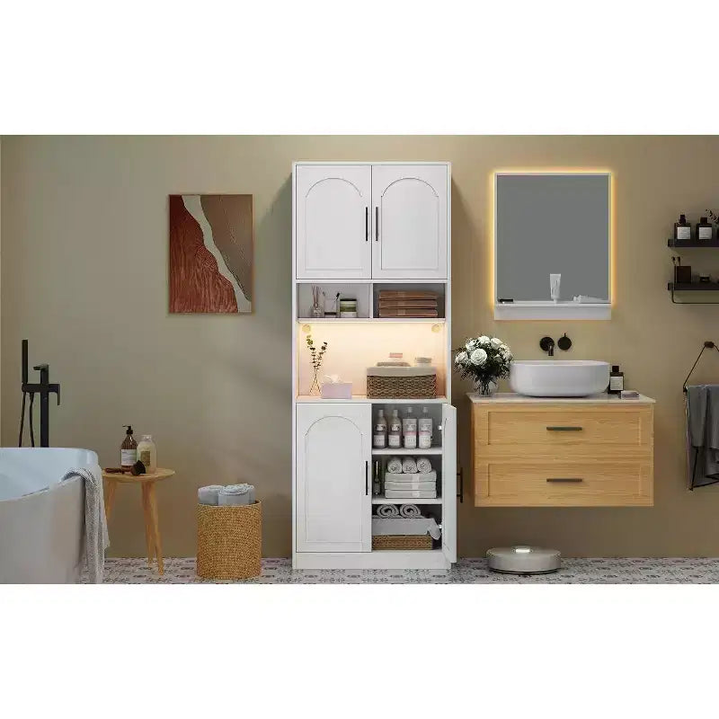 Garde-manger de cuisine avec éclairage RVB, Vaisselier en bois de style rustique avec portes coulissantes, Meuble micro-ondes, Deux étagères ouvertes, Grand placard de rangement