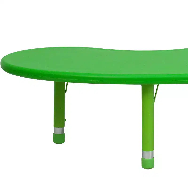 Table d'activités réglable en hauteur en plastique demi-lune Emma et Oliver 35 po larg. x 65 po long.