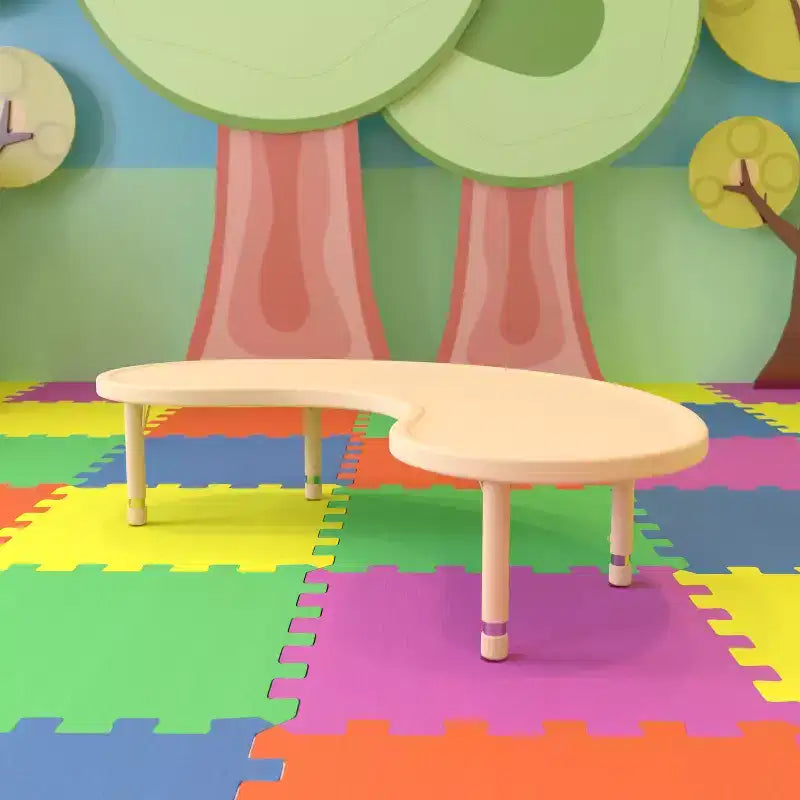 Table d'activités réglable en hauteur en plastique demi-lune Emma et Oliver 35 po larg. x 65 po long.